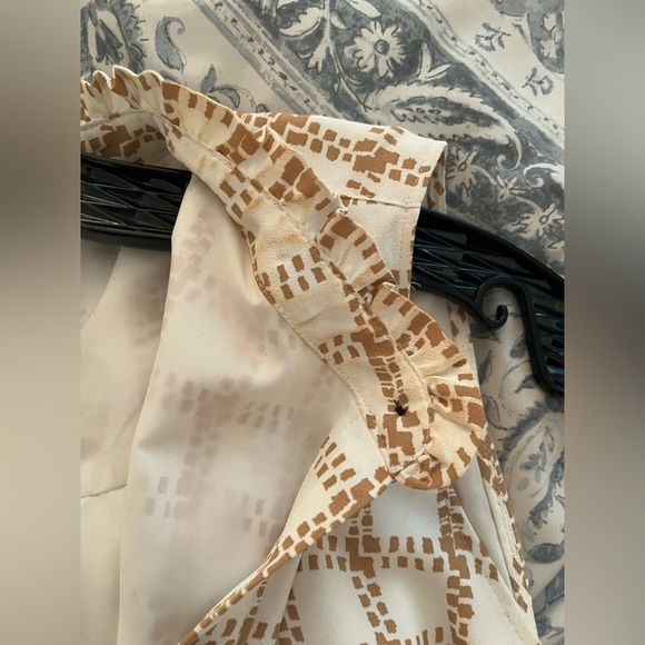 Ann Taylor Belted Dress - Picture 6 of 9